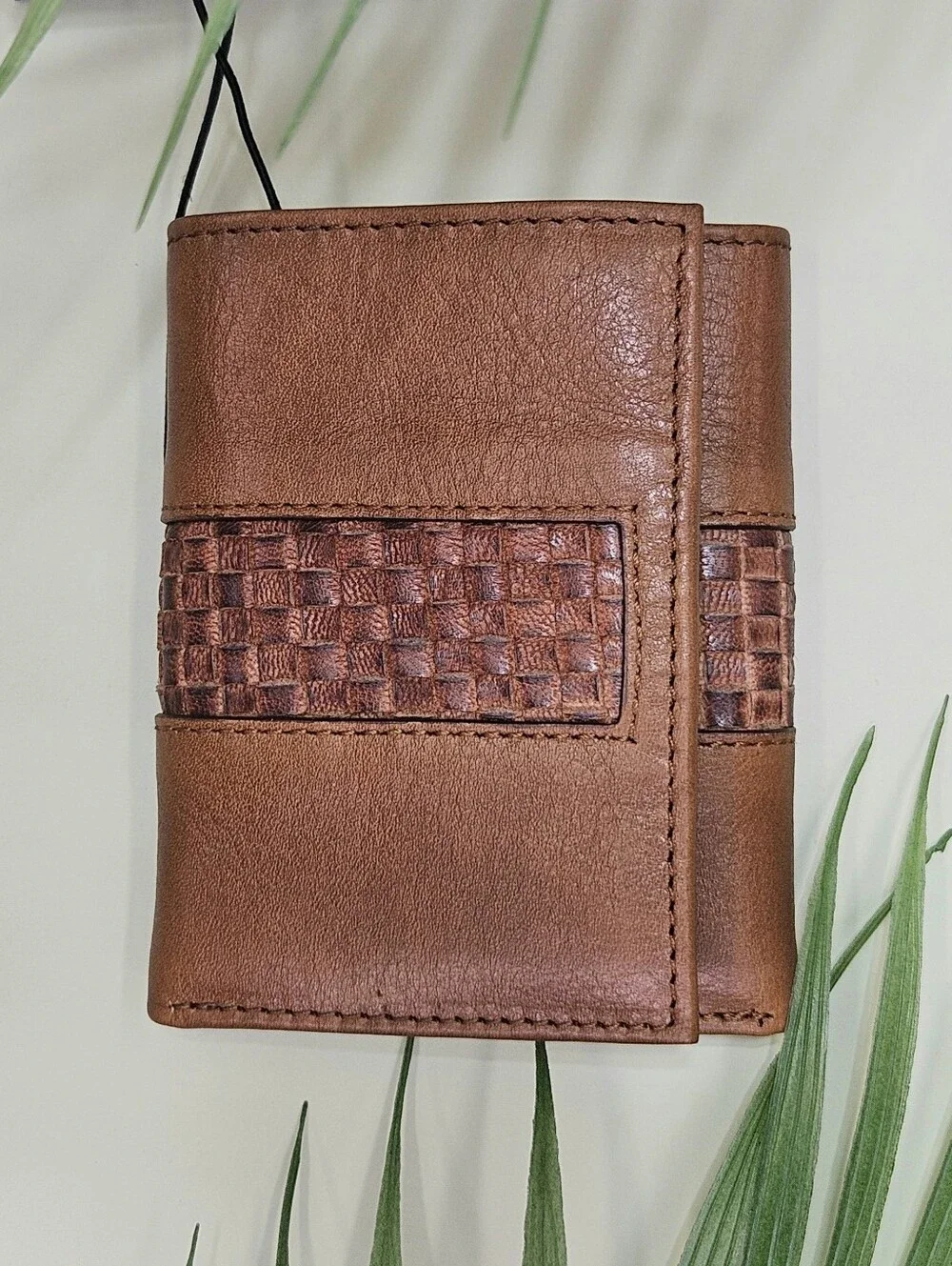 Tommy Bahama Brown Trifold Woven Inlay Wallet Boho Vacation Beach Summer Spring